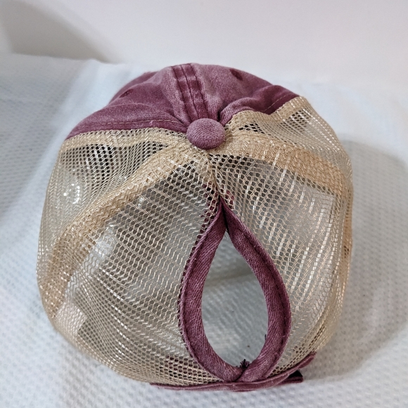 🧢 NEW Ponytail Hat Simply Blessed Red Adjustable - Picture 2 of 6